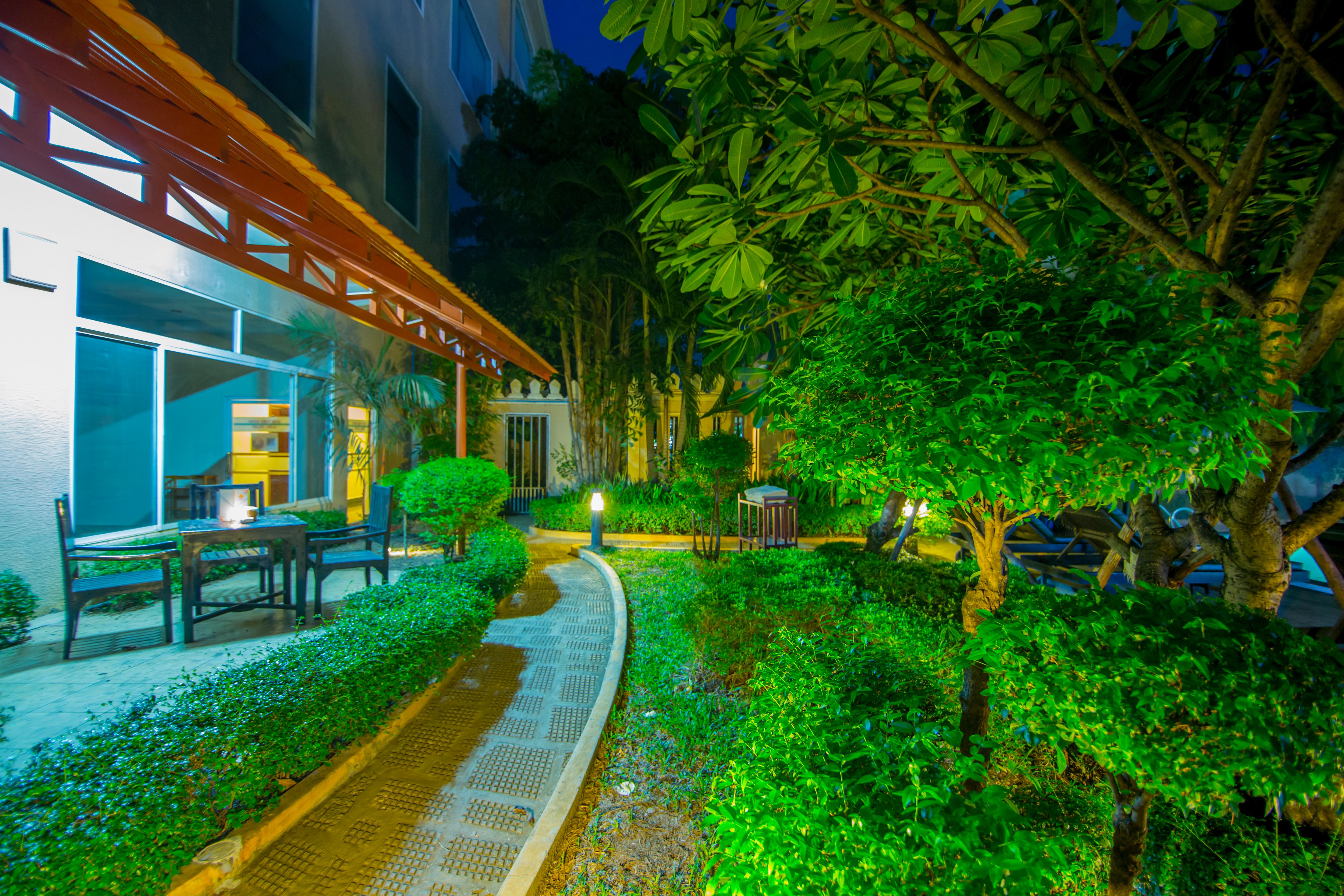 Starry Angkor Hotel Siem Reap Exteriör bild